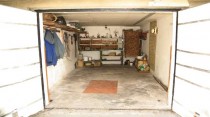 Pronajmu garáž v Mníšku pod Brdy